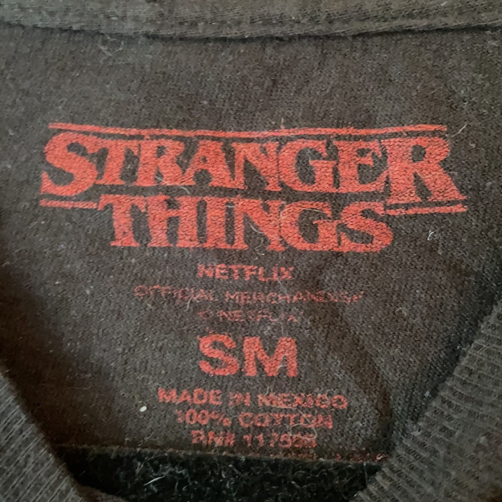 Stranger Things Comic Tee - Picture 3 of 4